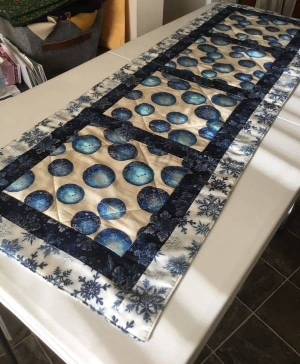 xmas-table-runner,quilting,craft,sewing