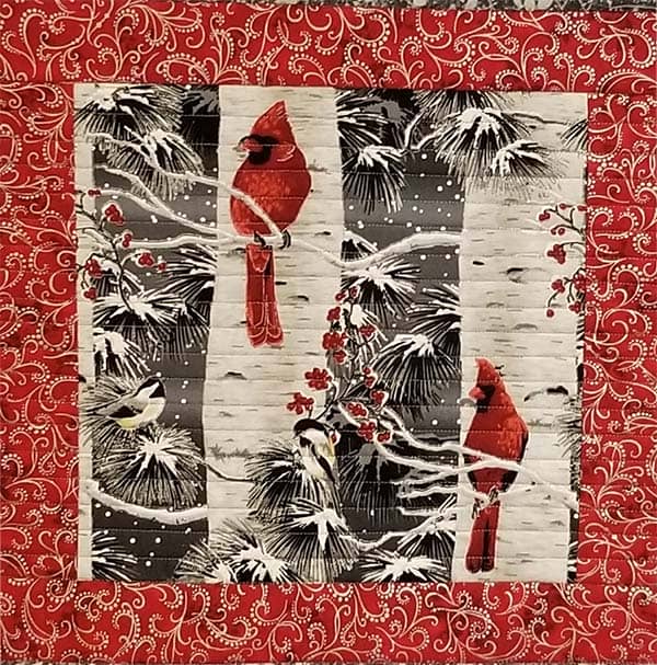 cardinal-table-runner.quilting, sewing, alandacraft.com,craft,diy