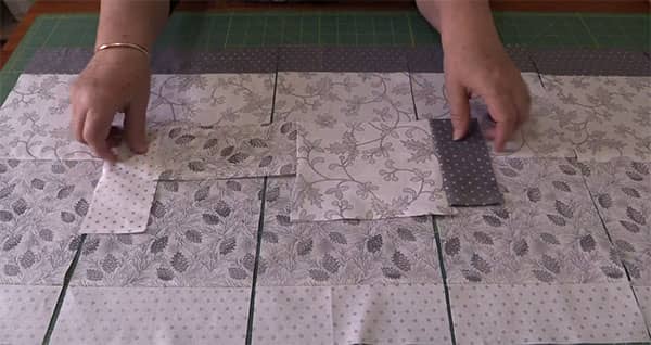 christmas table runner tutorial