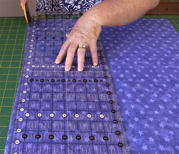 how to cut charm squares