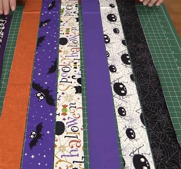 halloween table topper tutorial