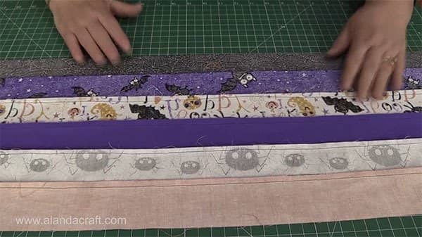 halloween table topper tutorial