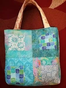 Jilly's-charm-square-bag,tote bag, quilting,craft, sewing