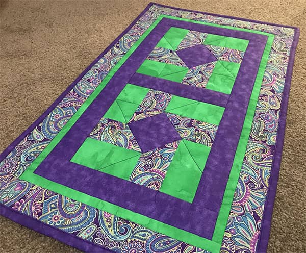 sussanah quilt block table runner